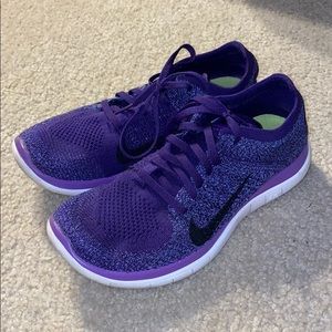 NIKE free run FLYKNIT SIZE 8.5